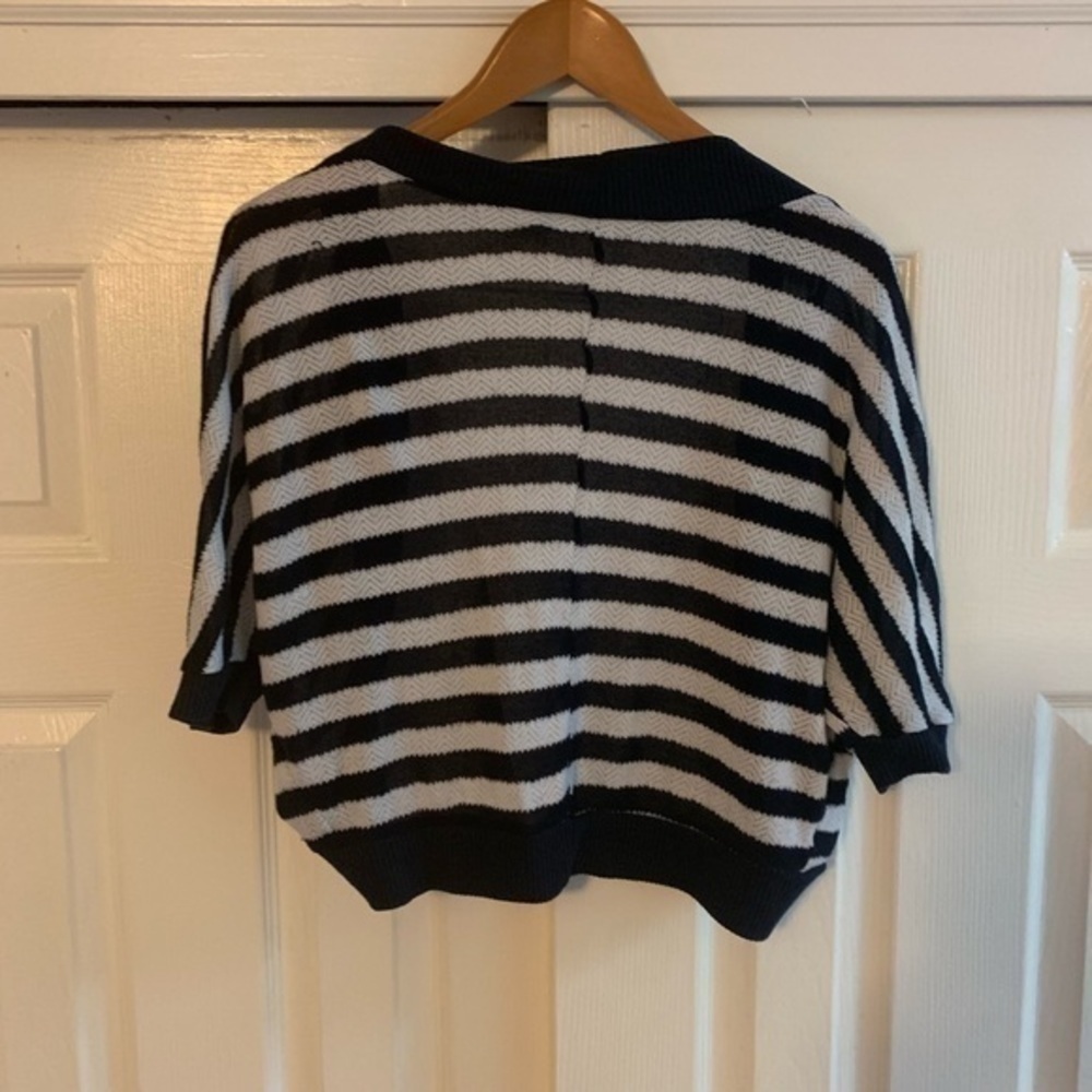 Cropped Navy Blue & White Cardigan Medium‎ - Picture 5 of 5